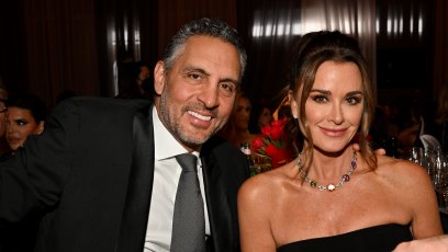 kyle richards calls mauricio umansky split a divorce