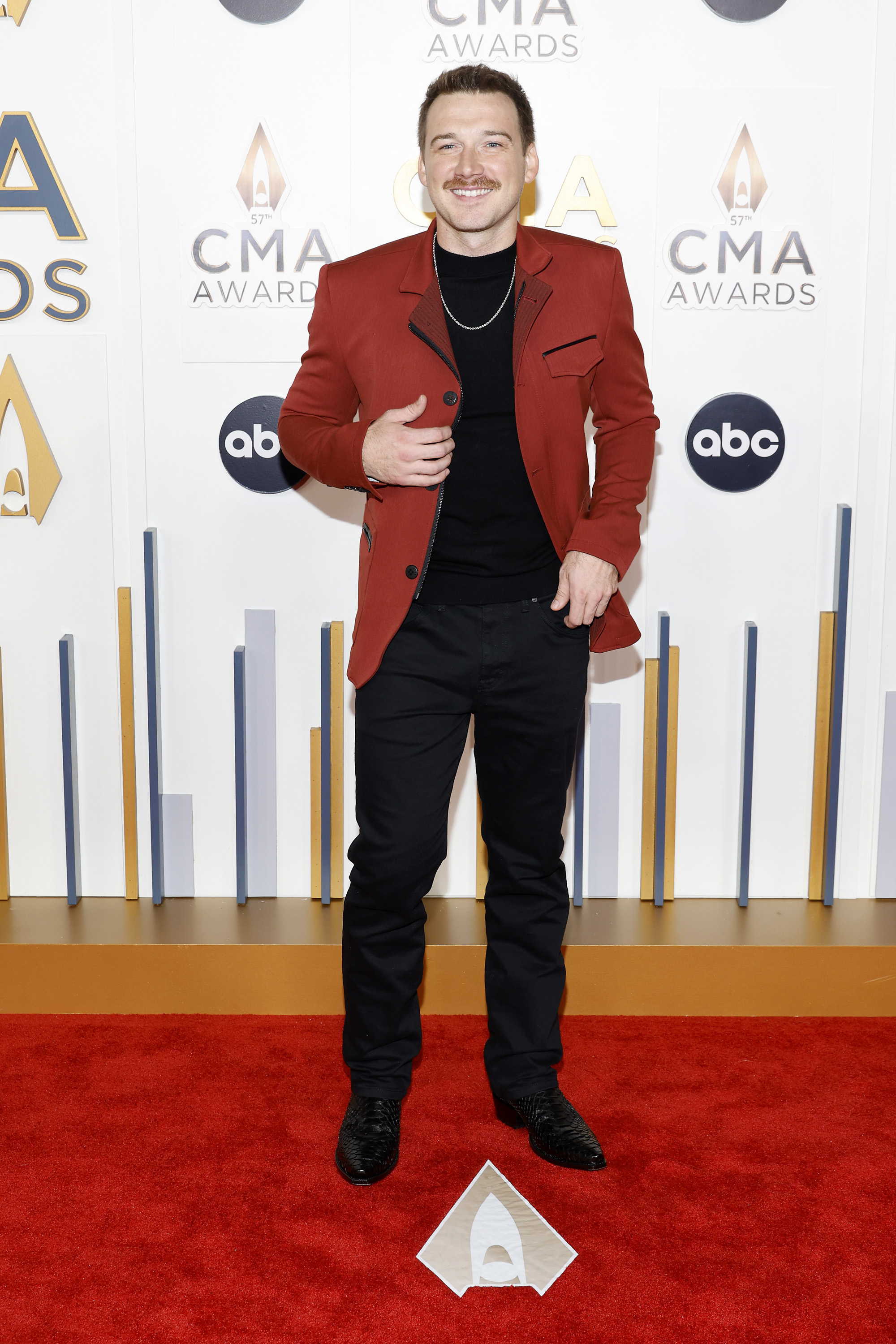 morgan wallen cma awards