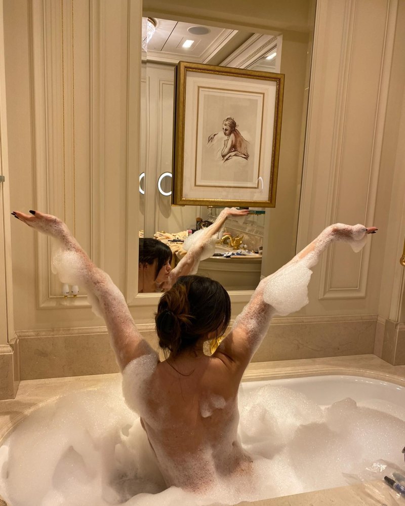 Celebs Who Post Naked Photos