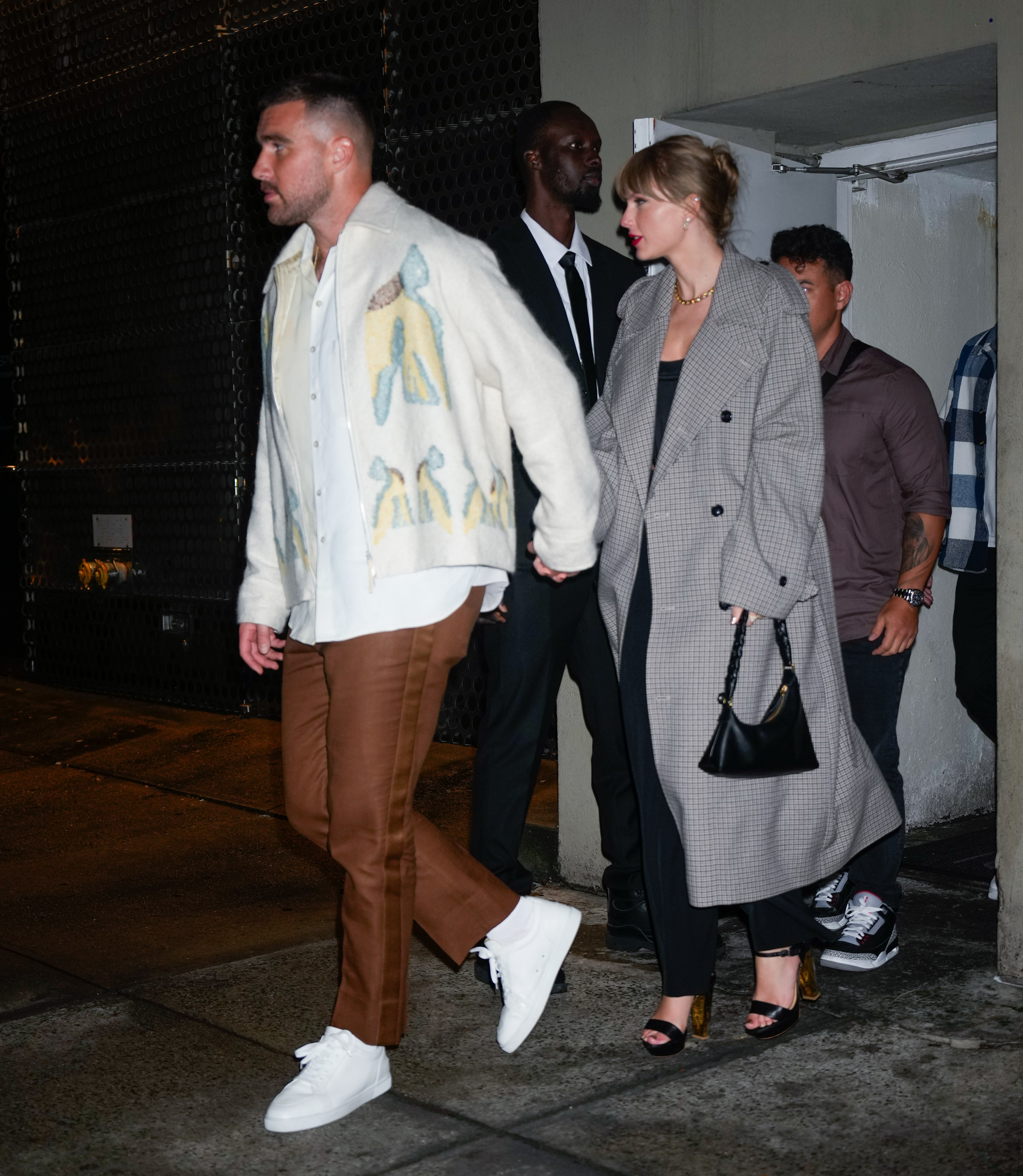 Taylor Swift&rsquo;s BFF Abigail Anderson Seemingly Shows Support for Travis Kelce Romance