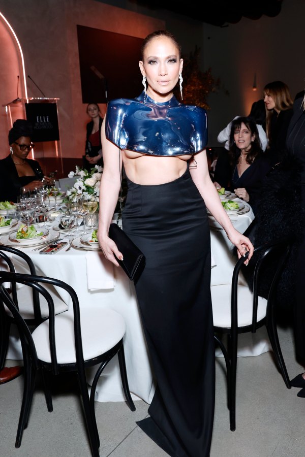 Celebrity Underboob Photos: Stars Wearing the Sexy Fashion Trend | Life ...