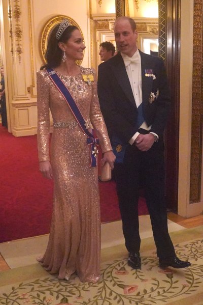 princess-kate-revenge-dress