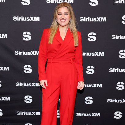 Kelly Clarkson Says She's Not Friends With Most of Her Exes