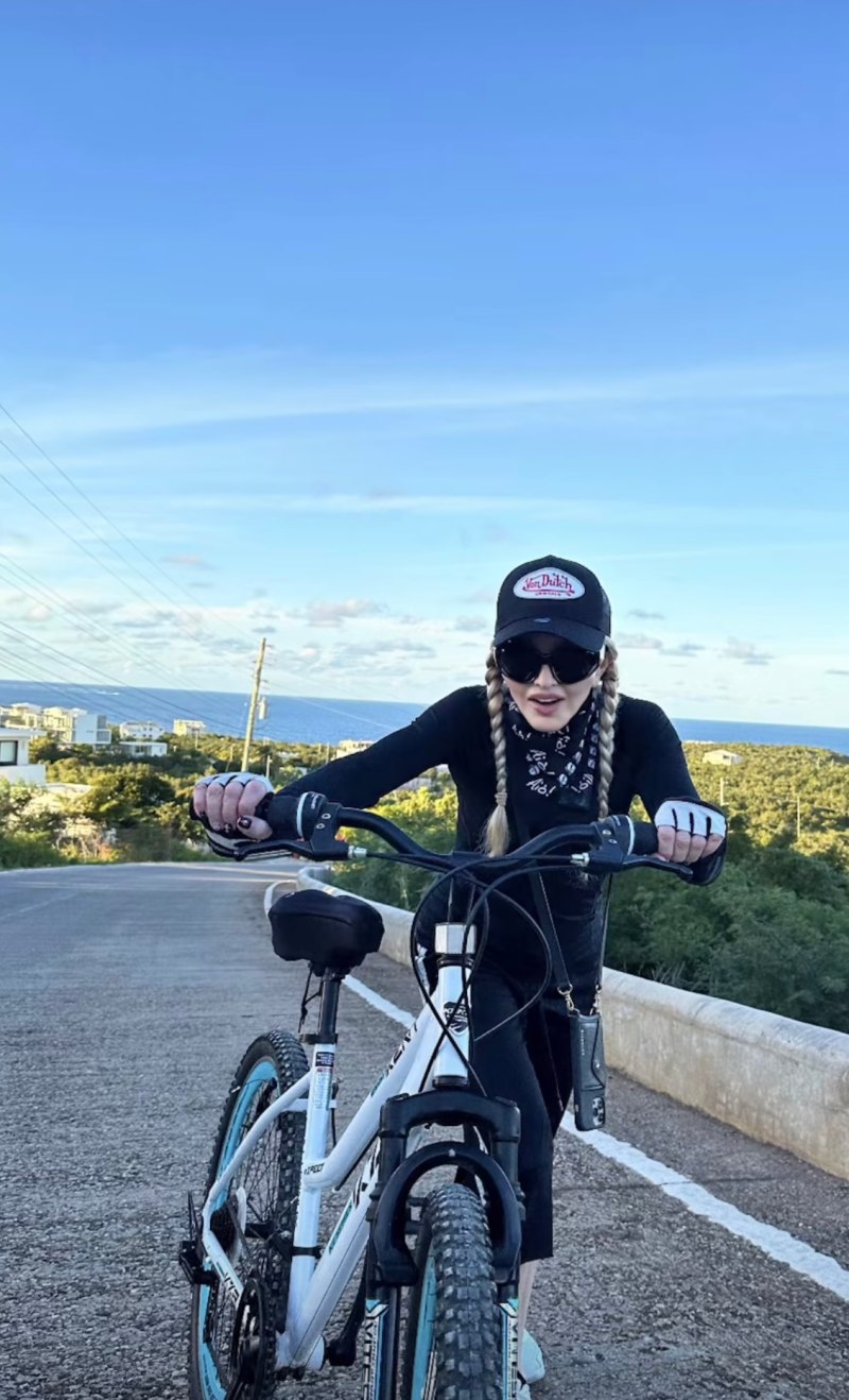 What Your Favorite Stars Are Doing This Week: Hot Photos 6 Madonna Von Dutch