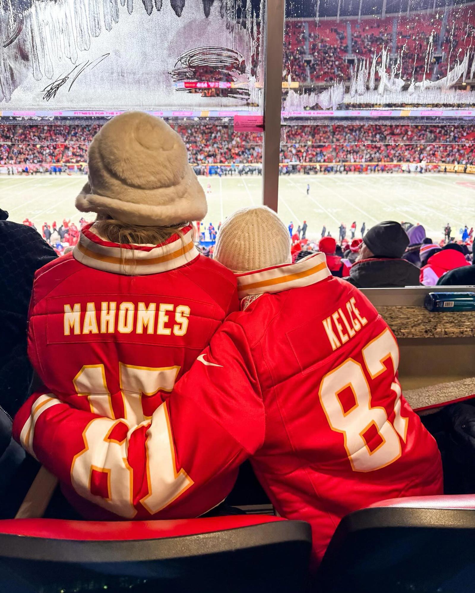 NFL WAG BFFs Taylor Swift and Brittany Mahomes Complete Friendship Timeline in Photos