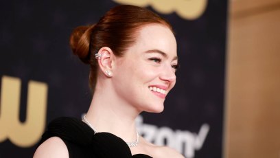 Emma Stone Contour Wand