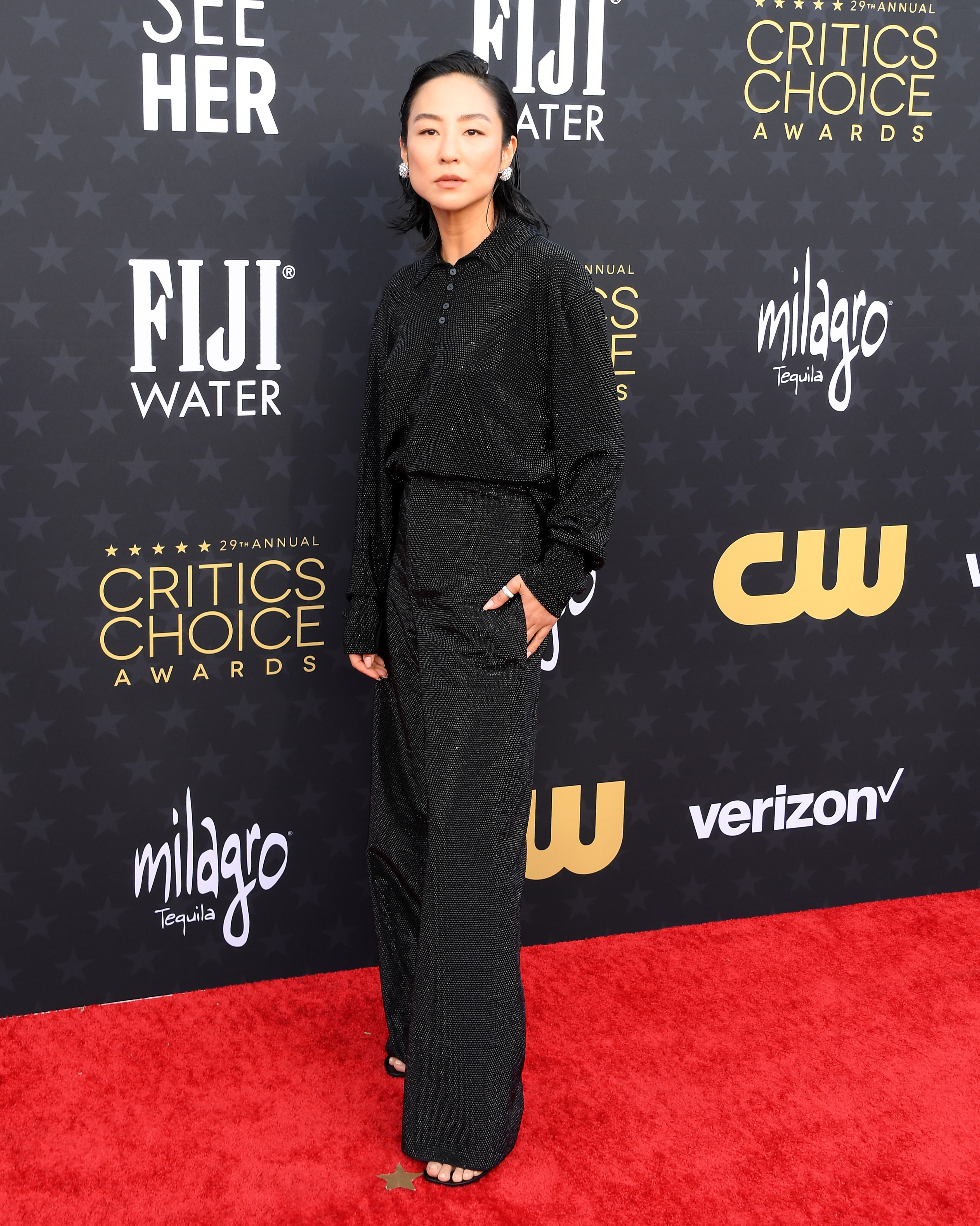 greta lee critics choice awards 2024