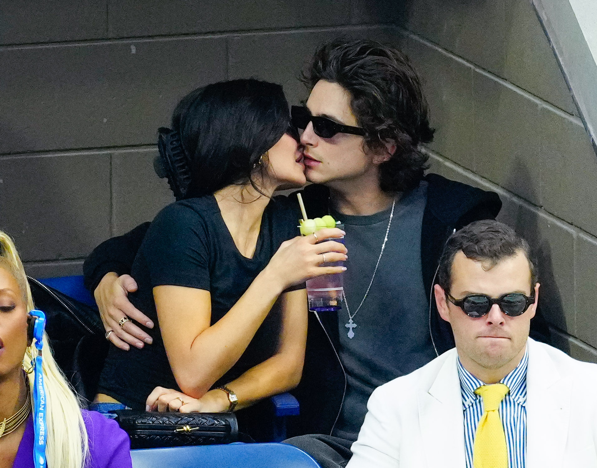 kylie Jenner and Timothee Chalamet’s PDA Photos: Kissing Pictures
