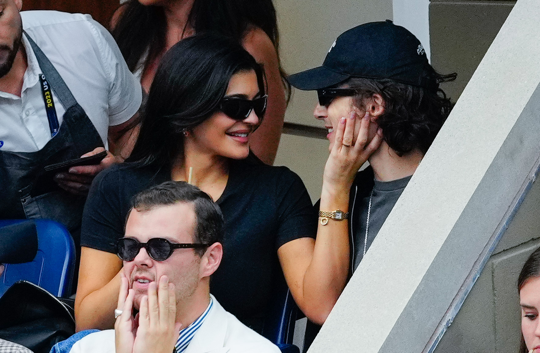 kylie Jenner and Timothee Chalamet’s PDA Photos: Kissing Pictures
