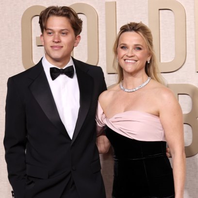 Reese Witherspoon Brings Son Deacon as Golden Globes Date