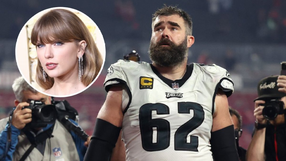 taylor swift fans support jason kelce as he cries on field