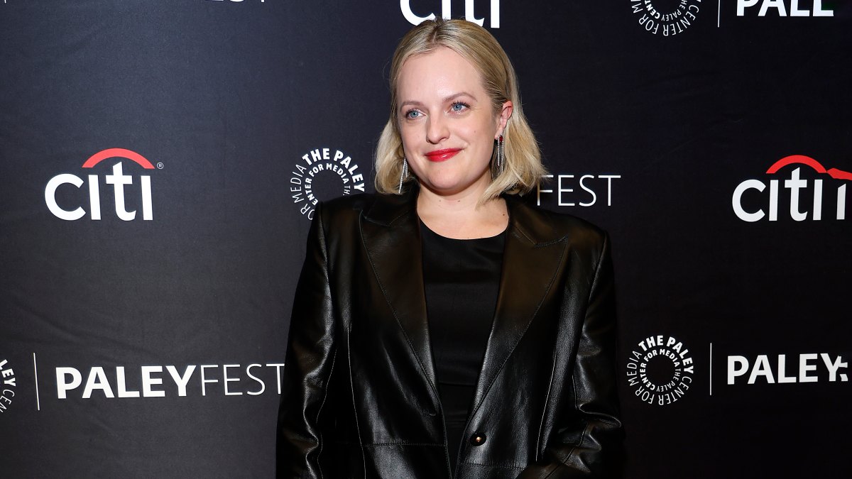 Elisabeth Moss ‘Has No Plans’ to Identify Father of Baby No. 1