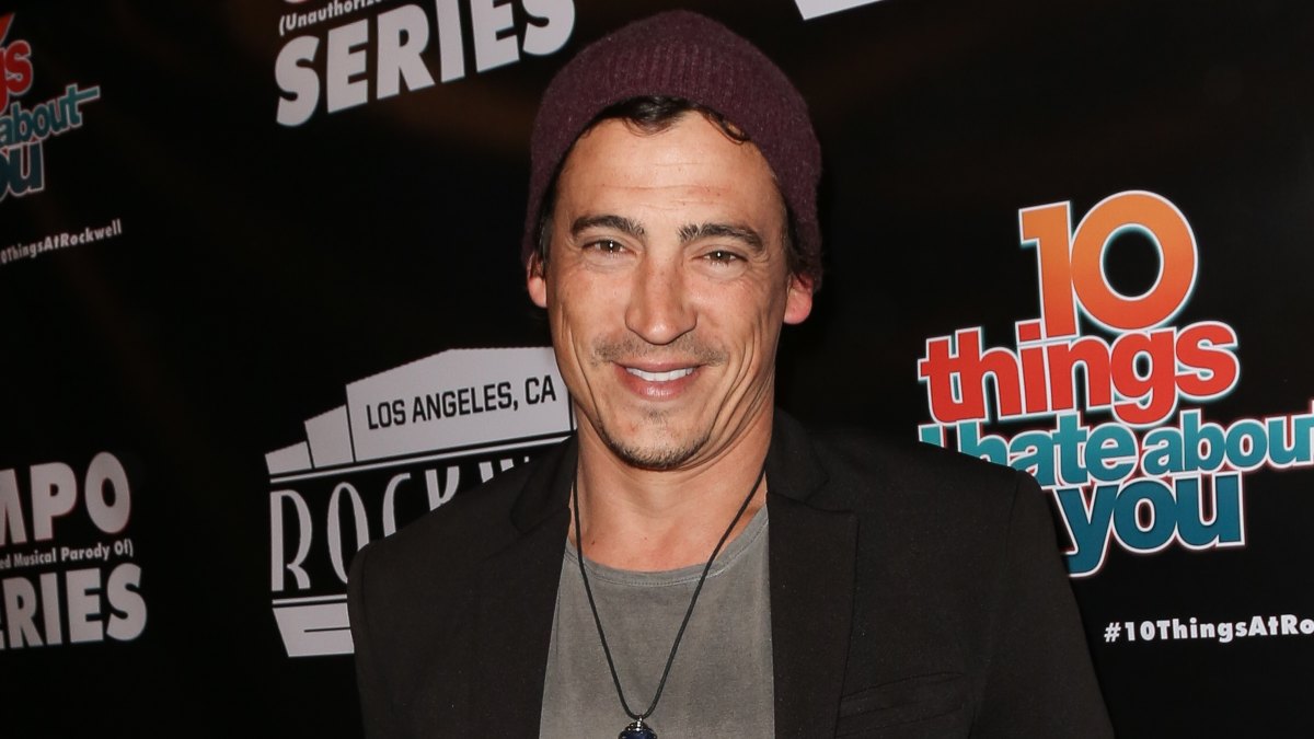 Andrew keegan
