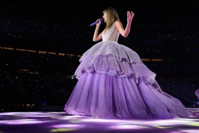 taylor swift on why she didnt have jet lag at super bowl