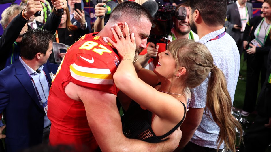 what taylor swift travis kelce said on field at super bowl
