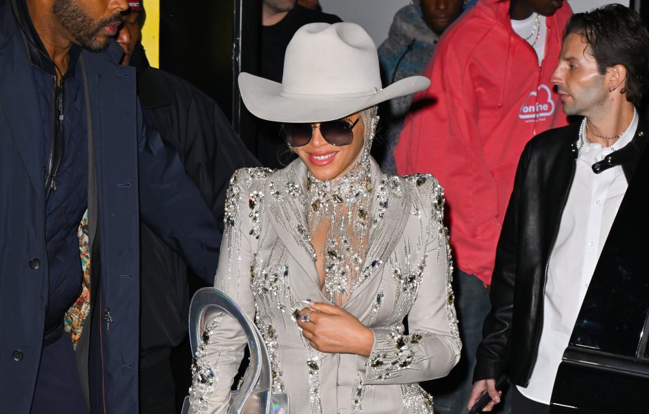 Beyonce Gives Cowgirl Vibes at NYFW Amid Country Album