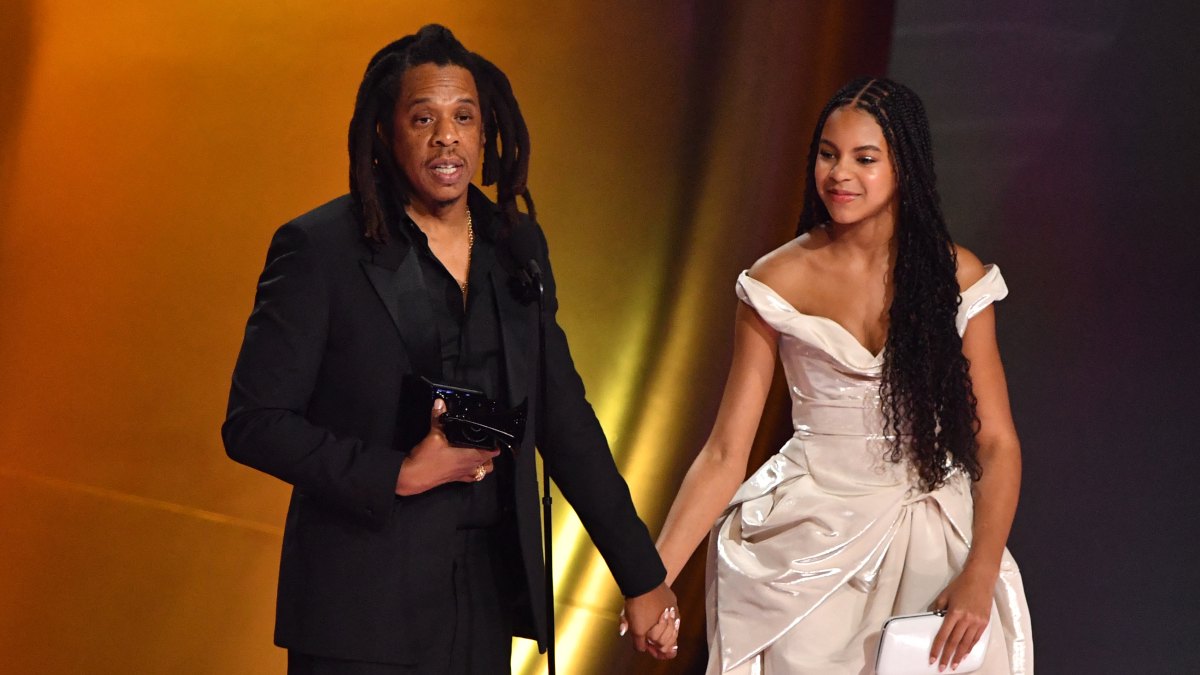Jay Z Brings Blue Ivy On Stage at Grammys to Accept Award