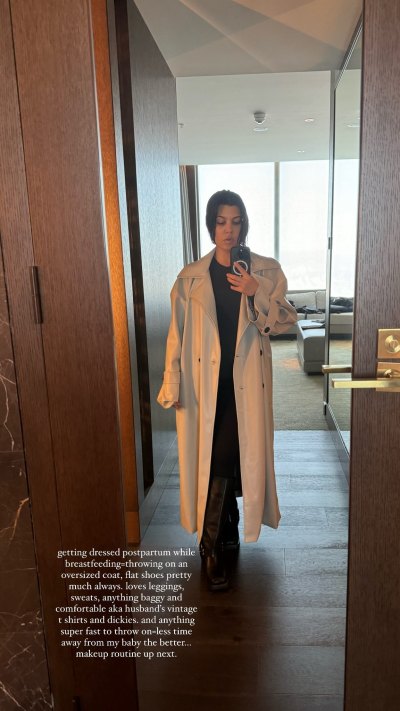 Kourtney Kardashian Breastfeeding Outfit