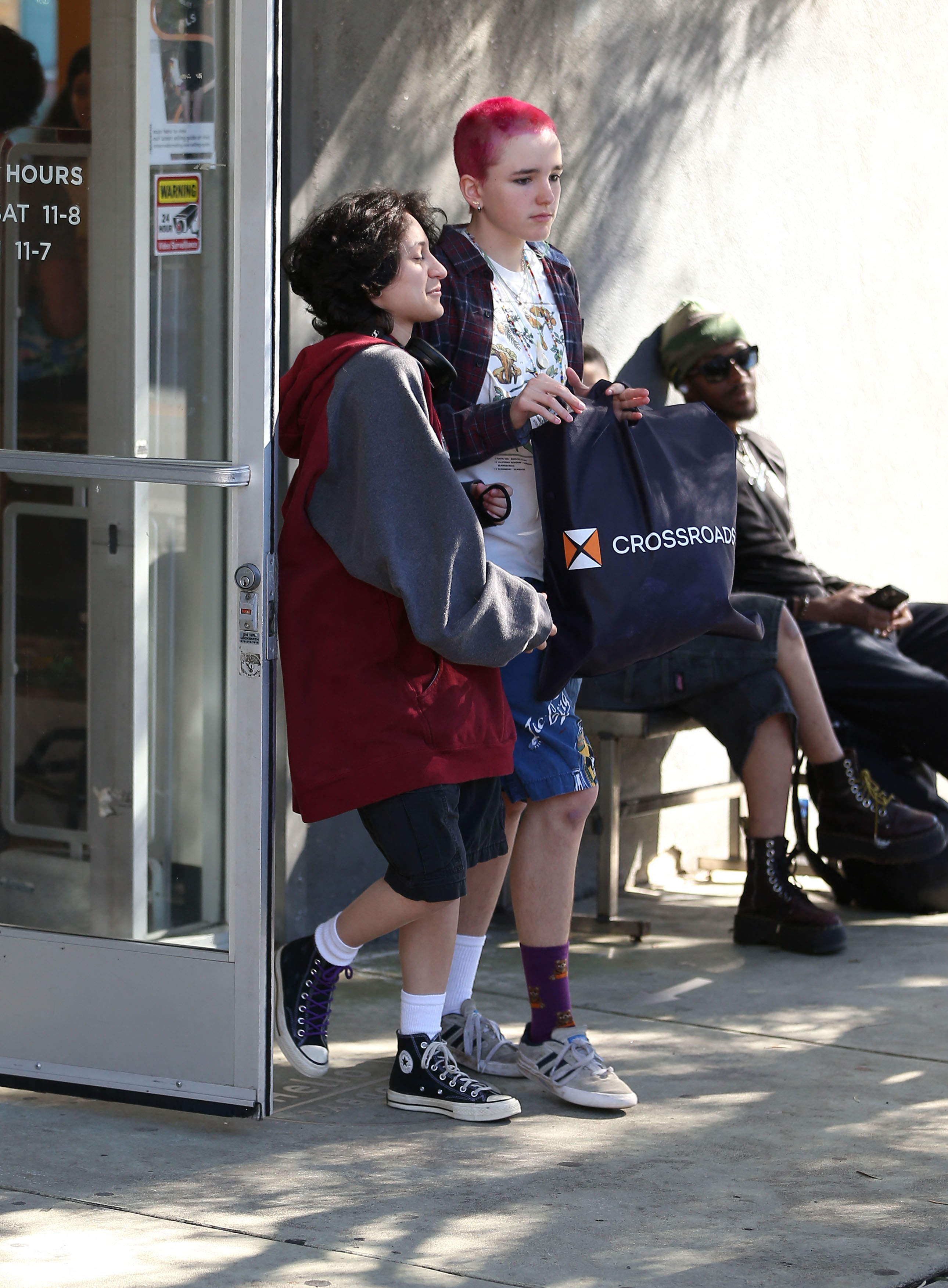 seraphina affleck reveals pink buzz cut while out with emme