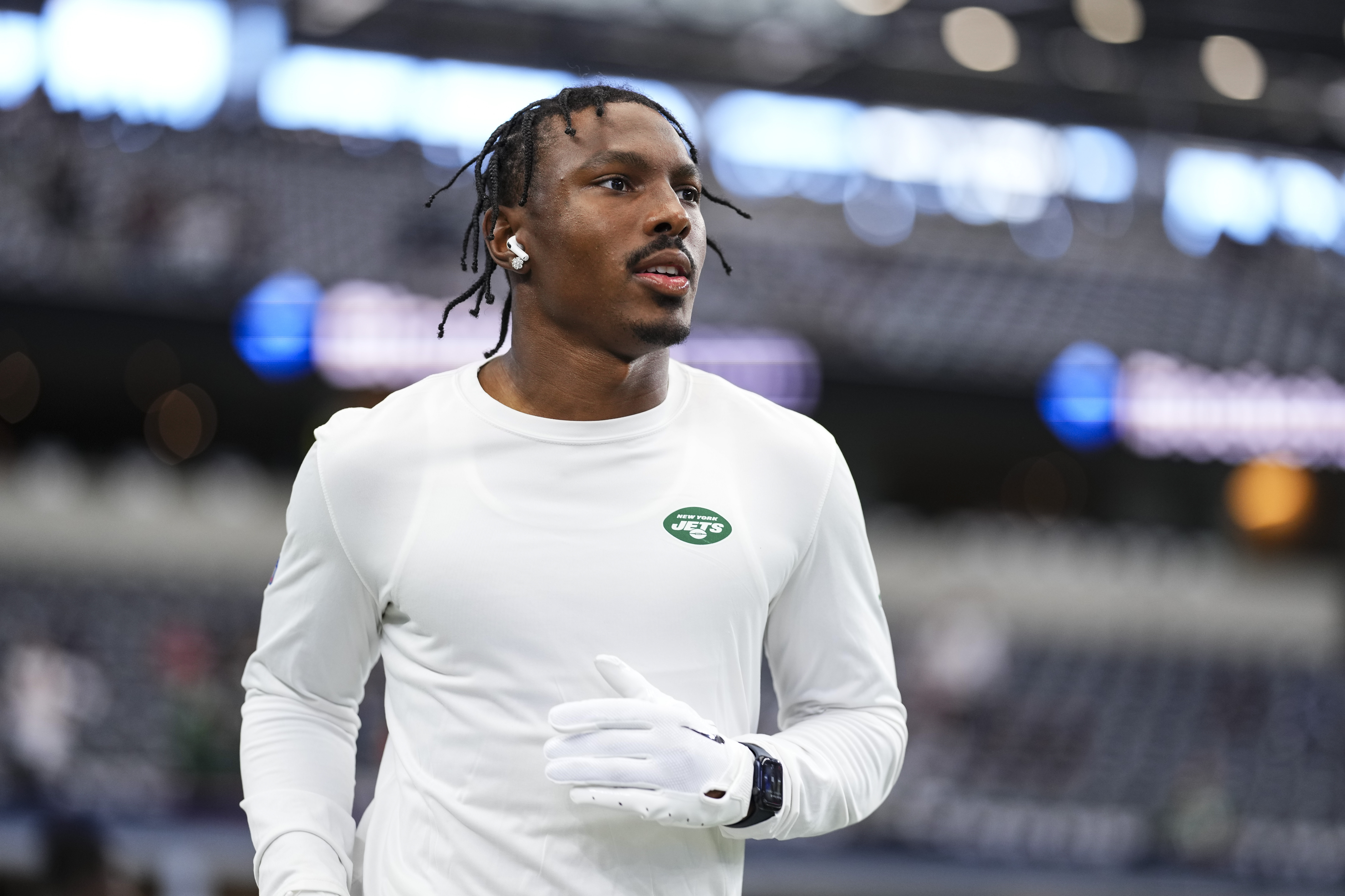 Travis Kelce’s Chiefs Teammates' Quotes on Taylor Swift