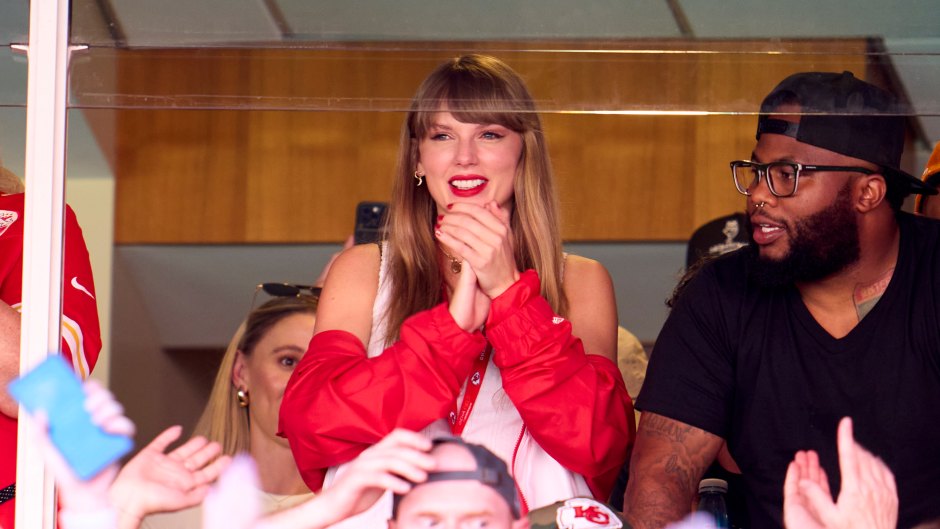 Taylor Swift Arrives in Las Vegas for the 2024 Super Bowl