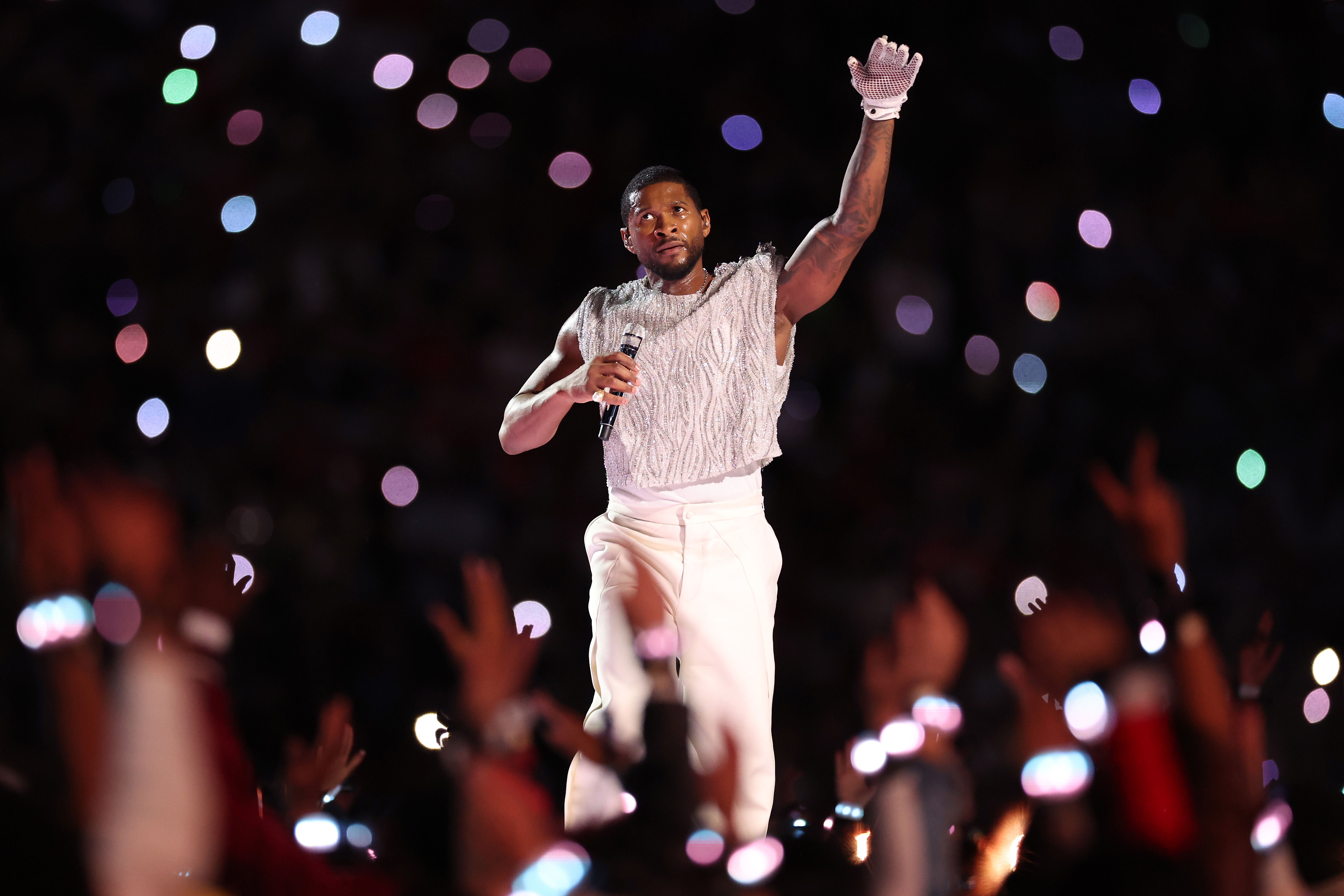 usher-super-bowl-halftime