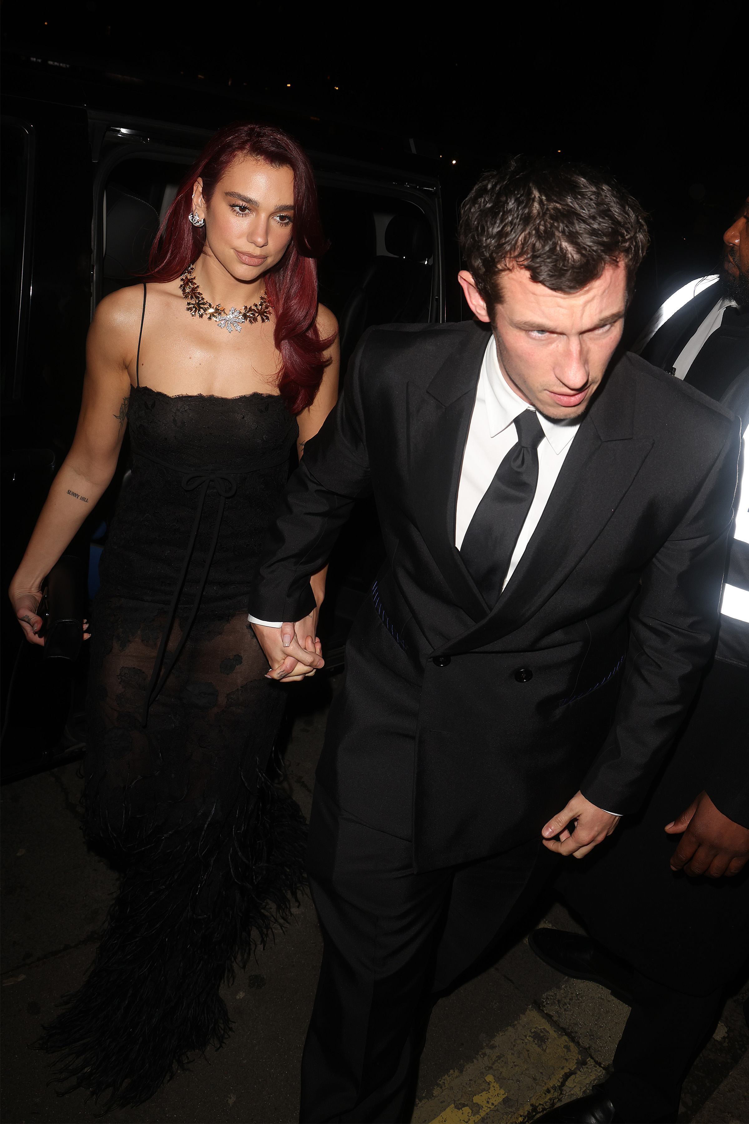 who is dua lipas boyfriend callum turner