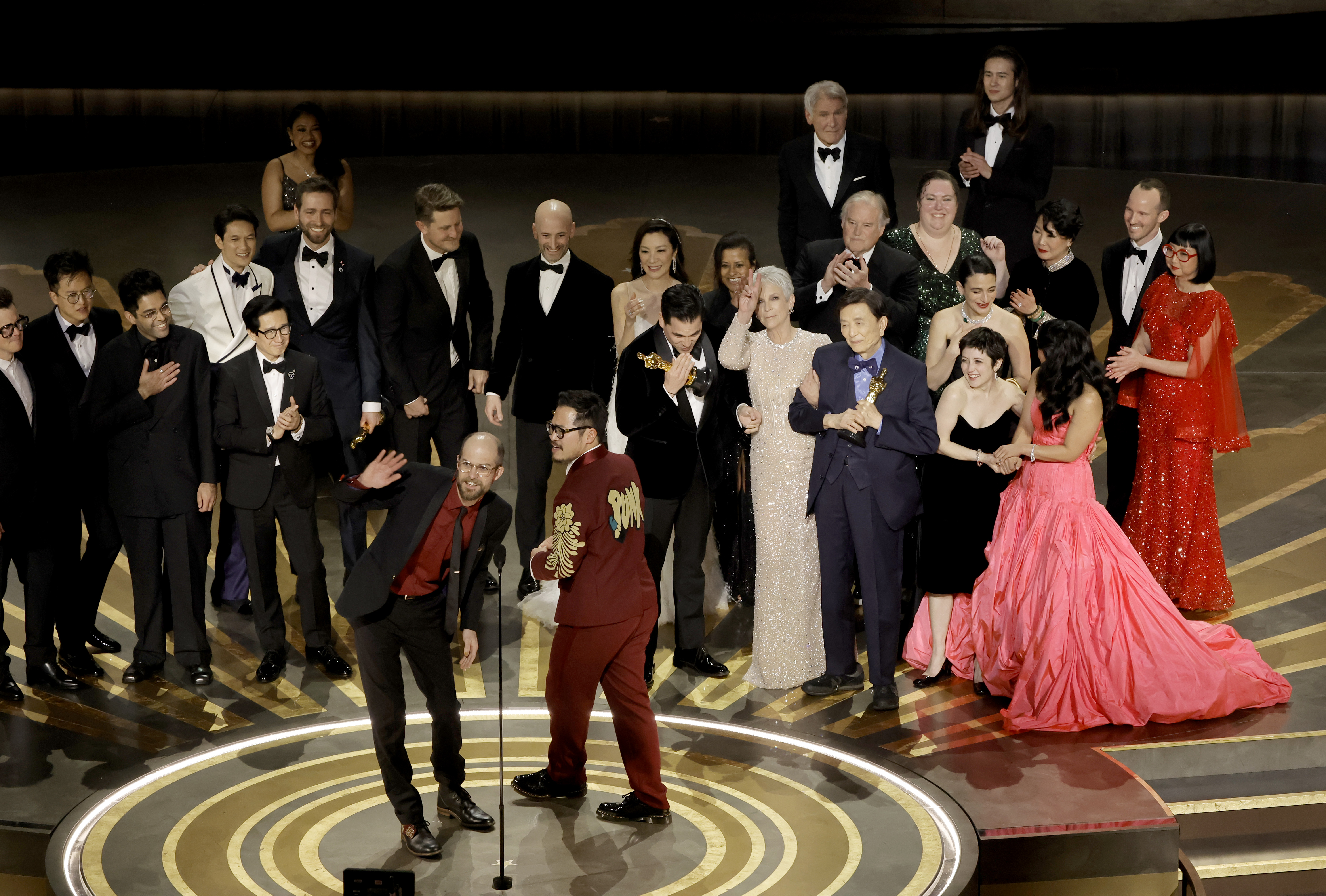 2024 Oscars Red Carpet Pictures: Celebrity Arrivals