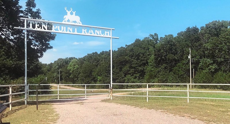 Gwen Blake s Oklahoma Ranch 689