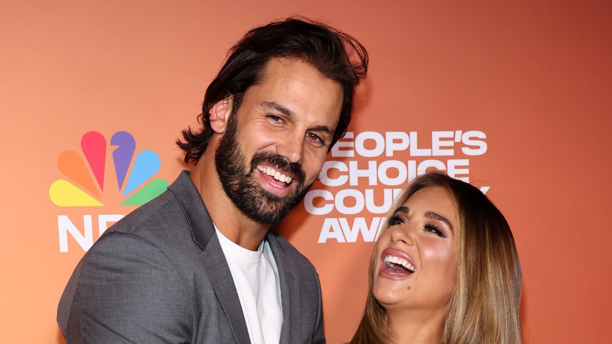Jessie James Decker Reveals Push Present From Husband Eric