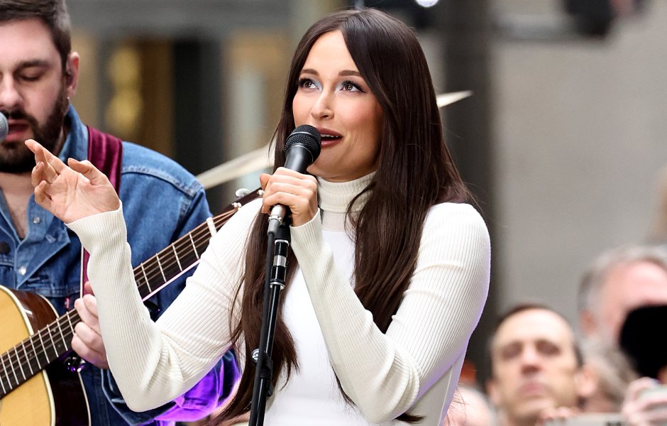 kacey musgraves on why she posed nude for deeper well cover