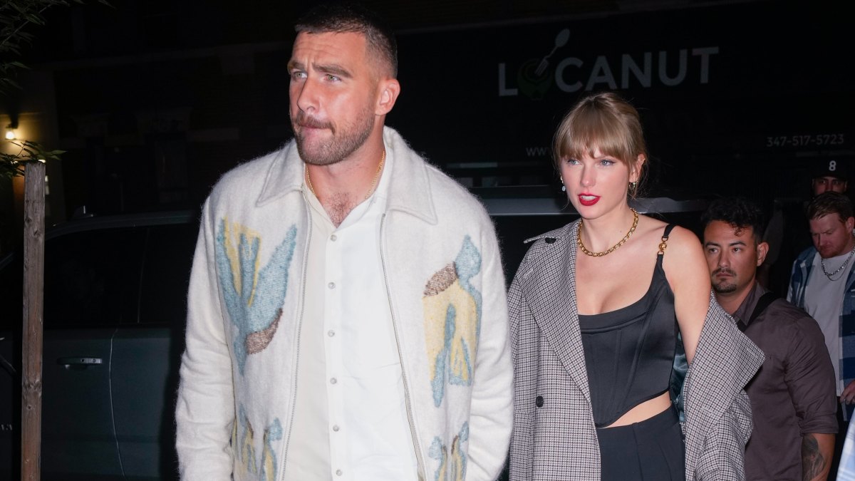 taylor swift travis kelce hold hands after malibu date