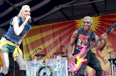Gwen Stefani and Tony Kanal perform onstage in New Orleans in 2015.