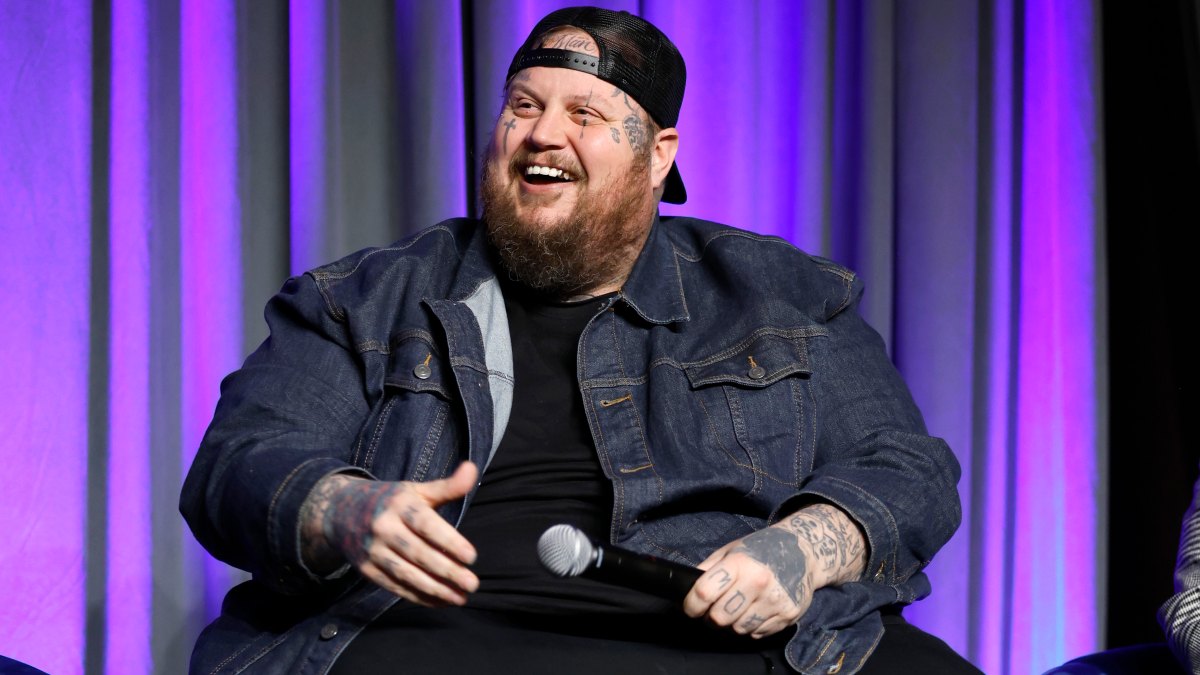 jelly roll gets his teeth redone in reconsructive surgery