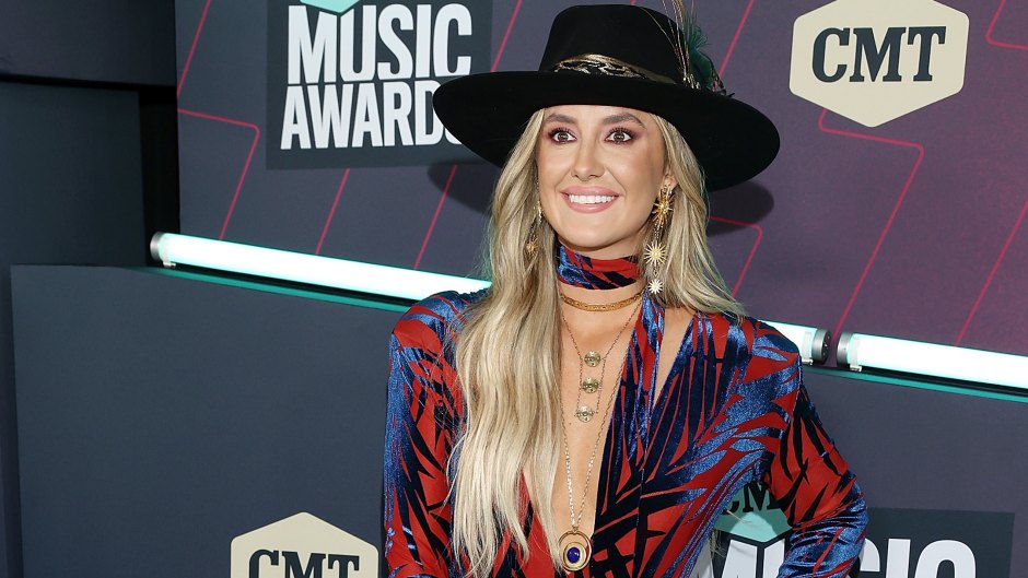 Bell Bottom Queen Lainey Wilson’s Iconic CMT Awards Looks: Photos
