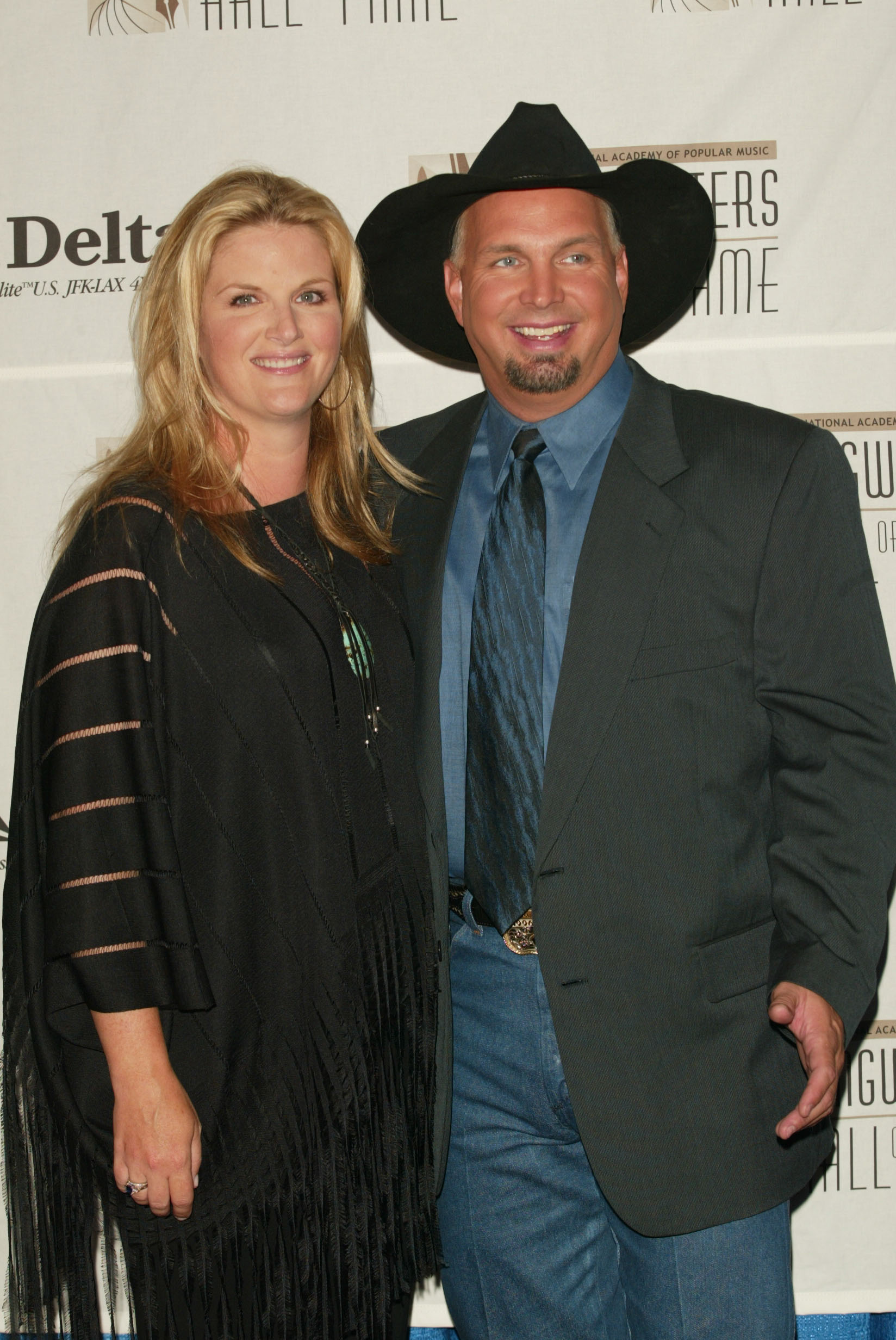 Garth Brooks and Trisha Yearwood's Full Relationship Timeline