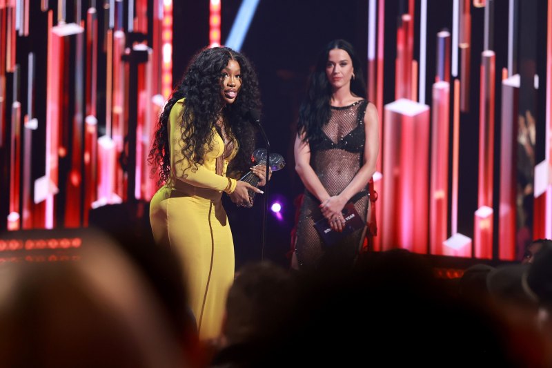 Katy Perry Rocks Sheer Dress at 2024 iHeartRadio Awards