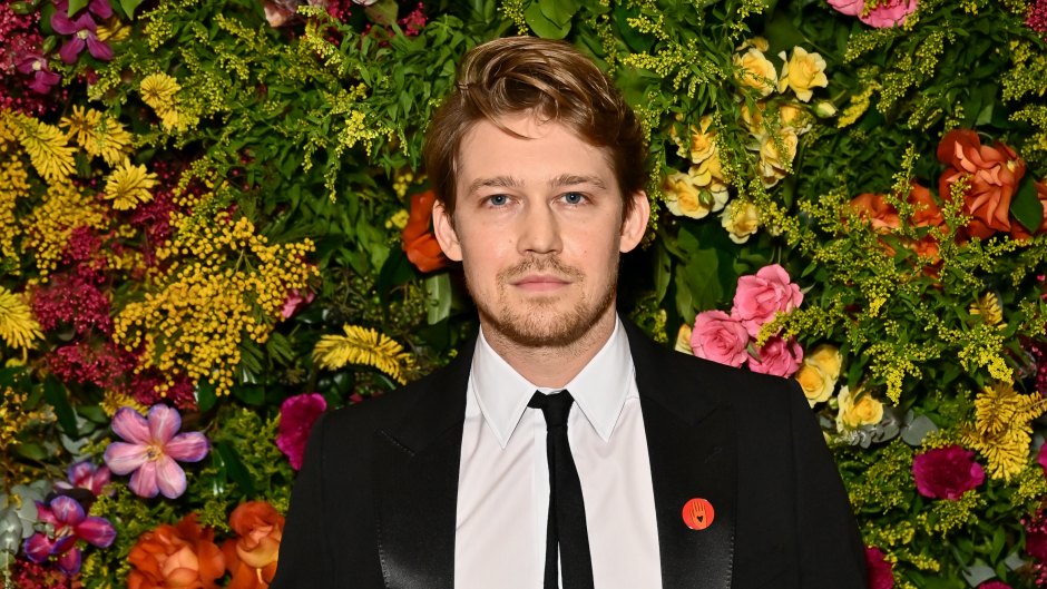 Meet Joe Alwyn’s Mom, Dad and Brothers After the Actor’s Split From Taylor Swift