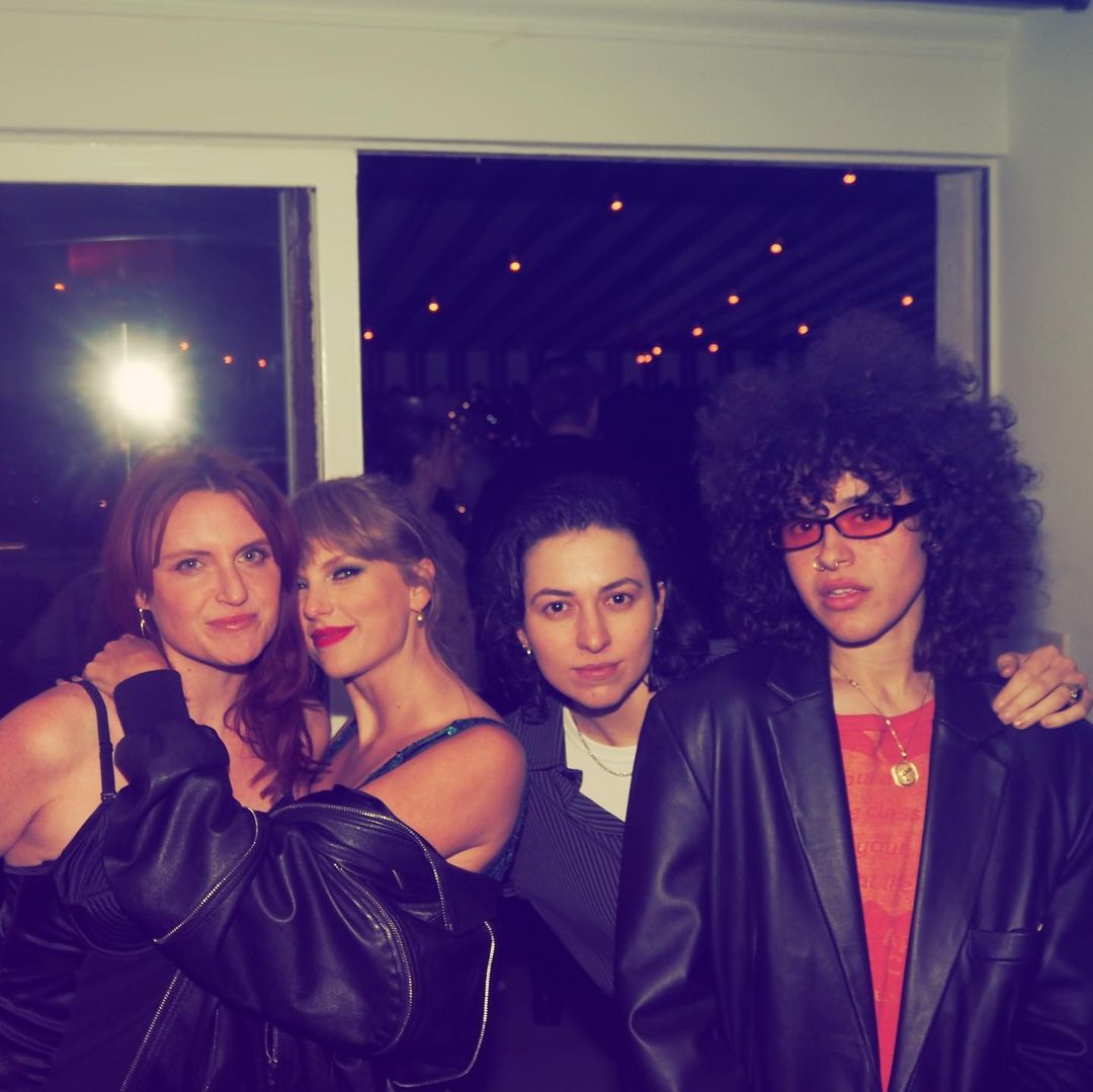 taylor swift joe alwyn relationship timeline