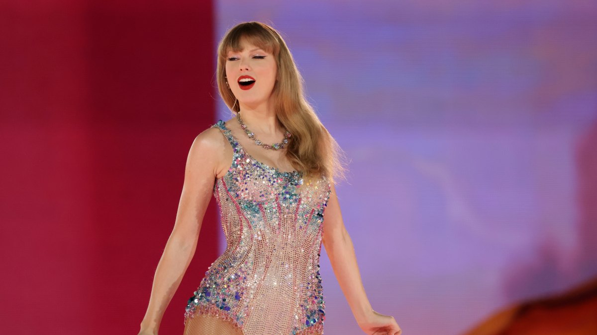 What Time Does Taylor Swift’s ‘Tortured Poets Department’ Drop? New Album Details