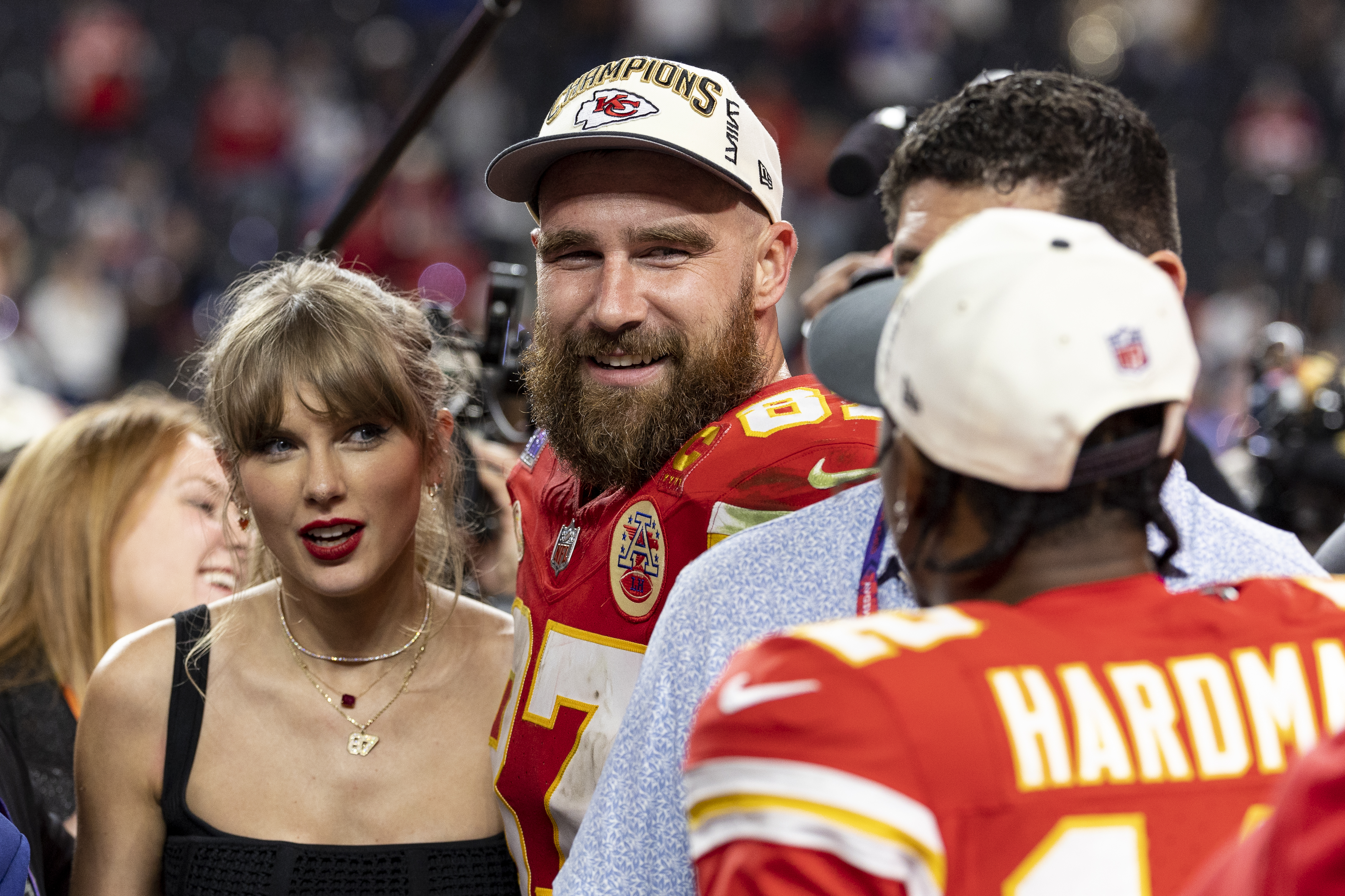 who are taylor swift tortured poets department songs about