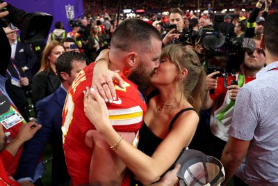 Can Travis Kelce 'Handle' Girlfriend Taylor Swift's Super Stardom? David Beckham Says …