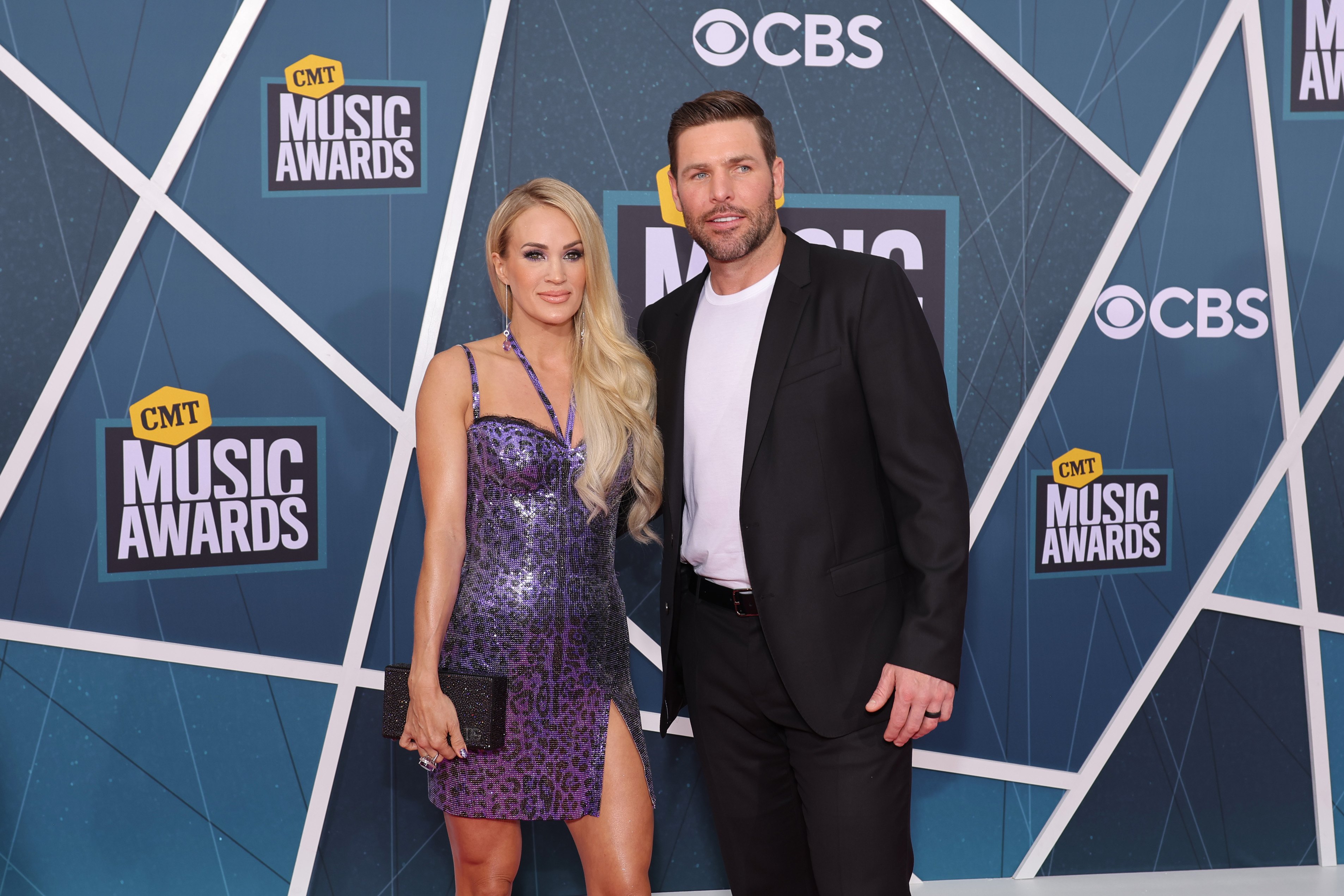 Carrie Underwood And Mike Fisher News