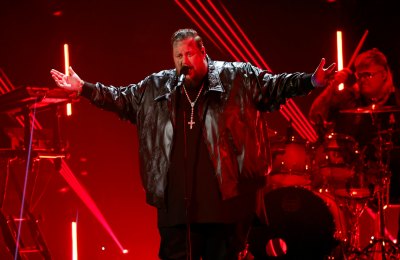 Jelly Roll Claims Marijuana Kept Him Sober and Away From Drugs