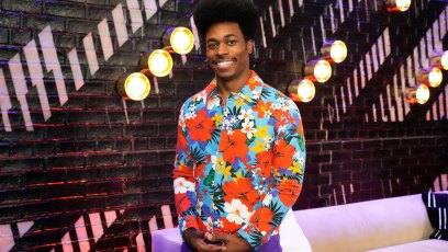 Who Is The Voices Nathan Chester Meet the Talented Singer in Season 25s Top 9