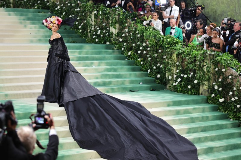 Zendaya’s Met Gala Outfits Over the Years: Fashion Photos
