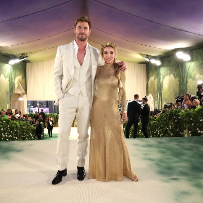 chris hemsworth on 2024 met gala red carpet