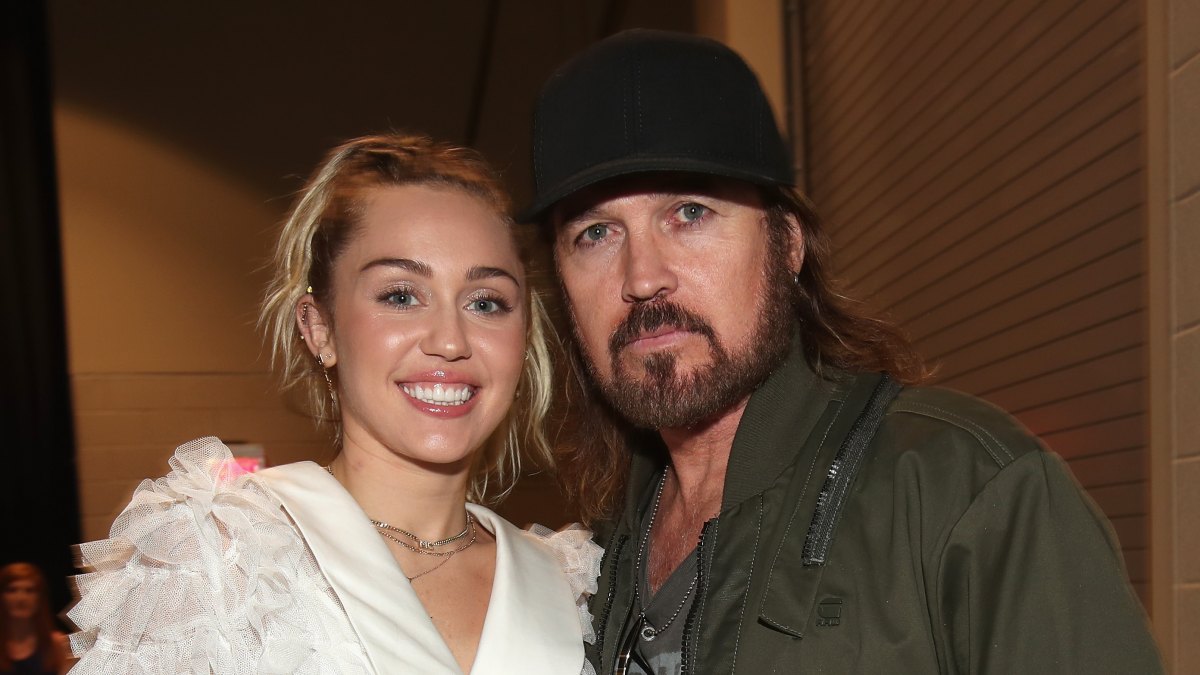 Billy Ray Cyrus 'Won't Give Up' Trying to Fix Miley Relationship