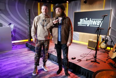 Country Stars Laugh at Wild Celeb Net Worth Evaluations