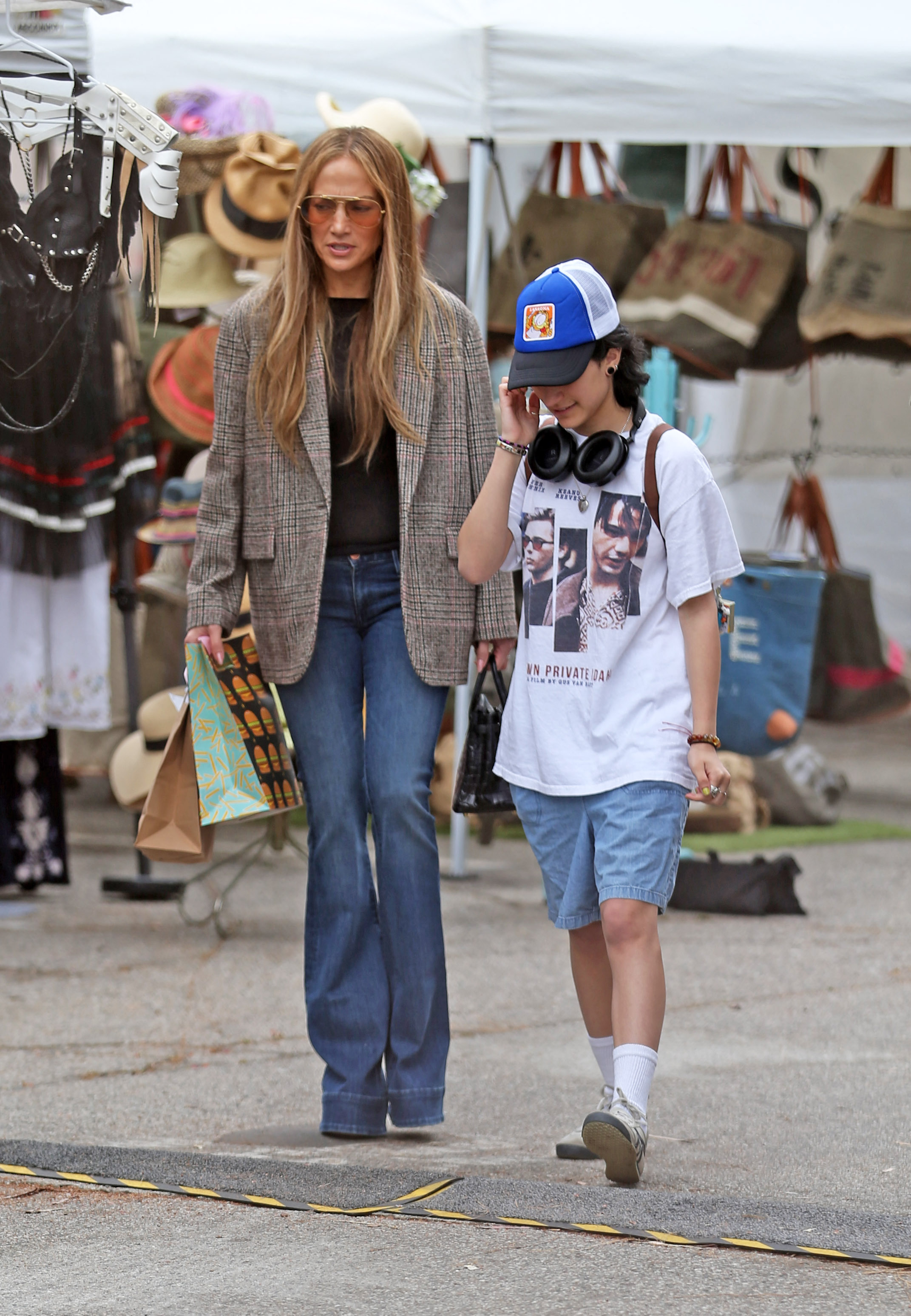 Jennifer Lopez Spends Time With Emme After Canceling Tour